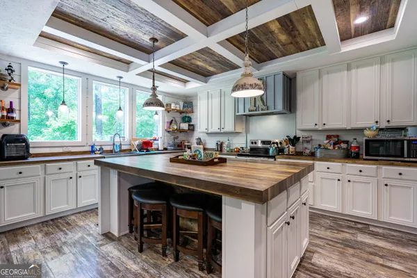 $355,000 | 1249 County Road 446, Five Points, AL 36855