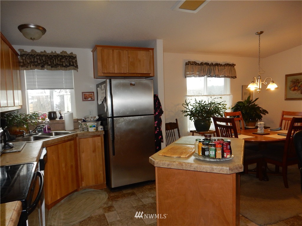 586 Leonard Road Onalaska, WA 98570 - Photo 5 of 13 Gallery Image 5