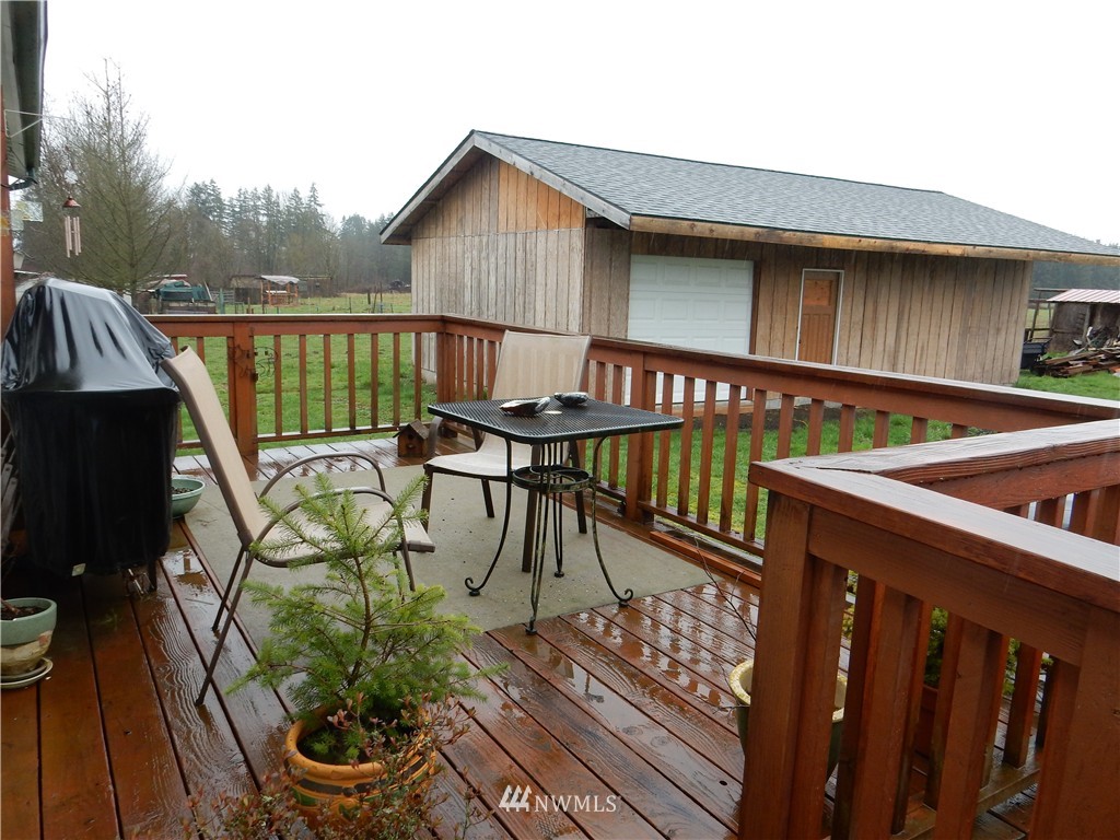 586 Leonard Road Onalaska, WA 98570 - Photo 10 of 13 Gallery Image 10