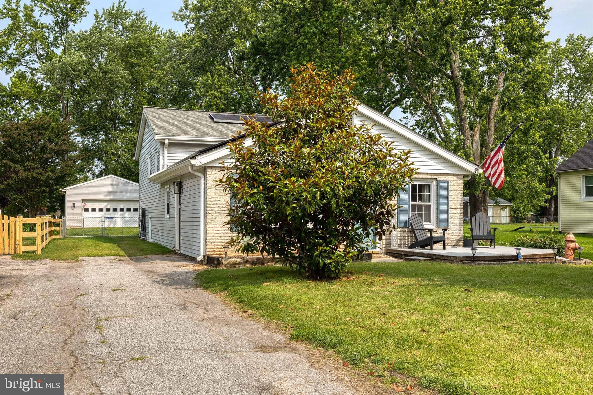 13108 Choptank Road Baltimore, MD 21220 - Photo 3 of 36