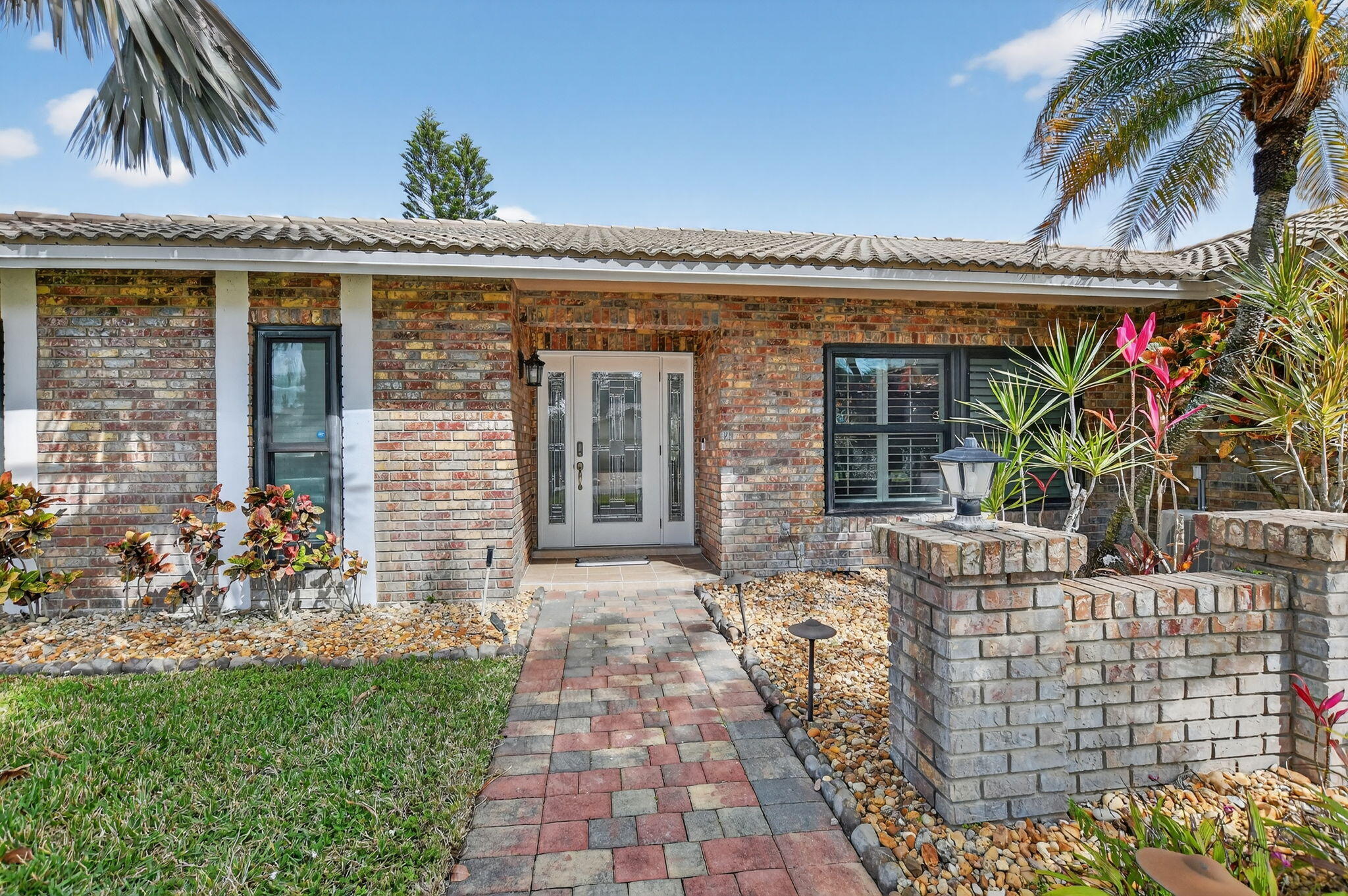 10294 Crosswind Road Boca Raton, FL 33498 - Photo 4 of 71 4-web-or-mls-DSC_8588