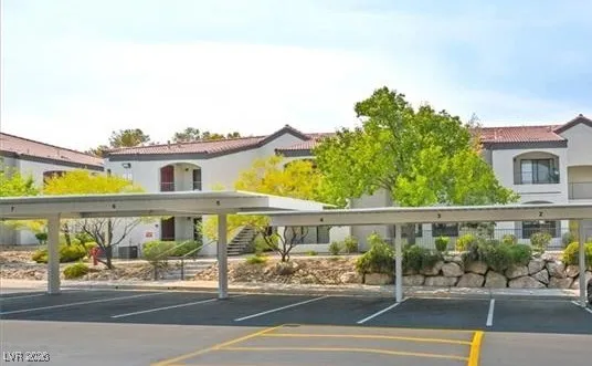 $1,395 | 950 Seven Hills Drive, Unit 3011, Henderson, NV 89052