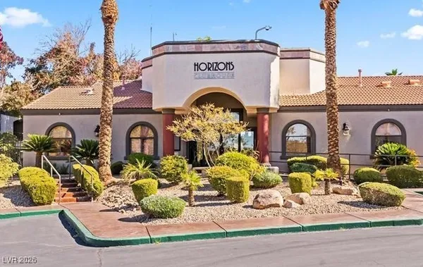 $1,395 | 950 Seven Hills Drive, Unit 3011, Henderson, NV 89052