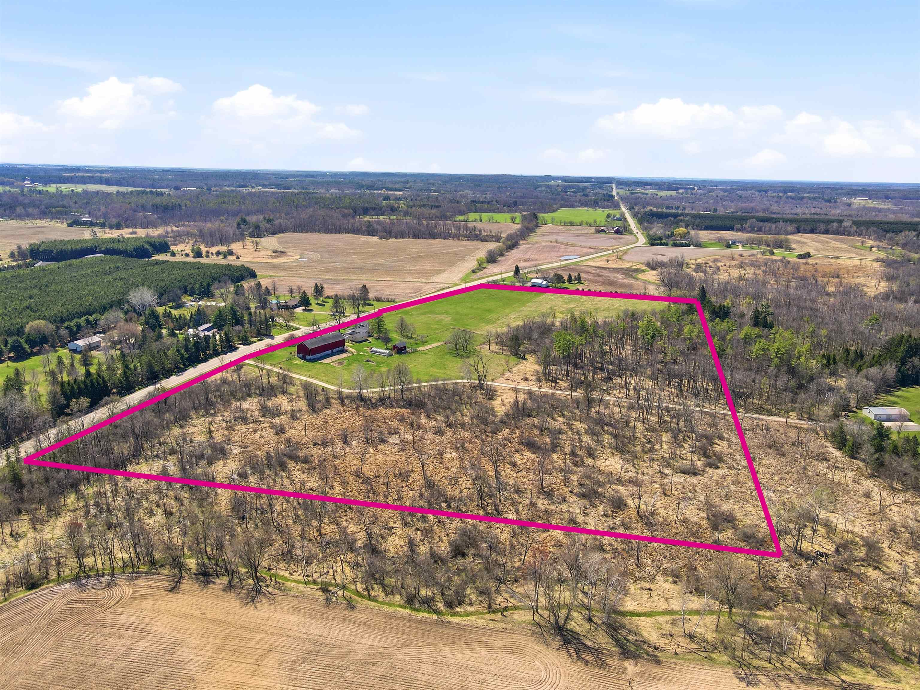 N3355 County Road West New London, WI 54961 - Photo 39 of 42