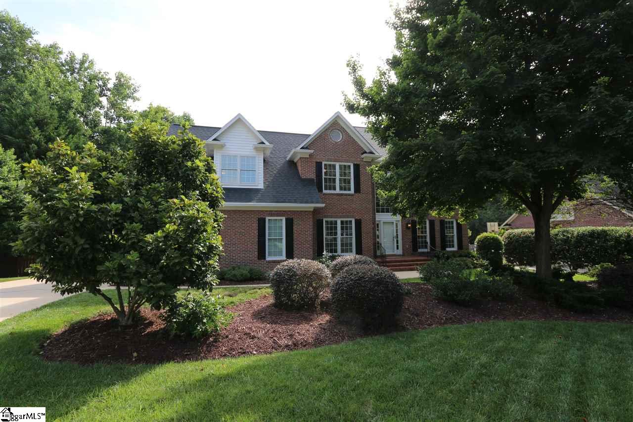 323 English Oak Road Simpsonville, SC 29681 - Photo 1 of 23 Gallery Image 1