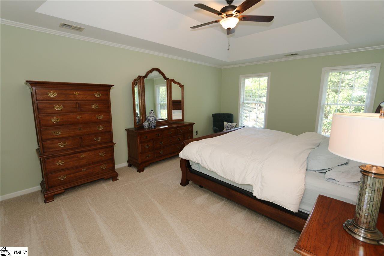323 English Oak Road Simpsonville, SC 29681 - Photo 12 of 23 Gallery Image 12