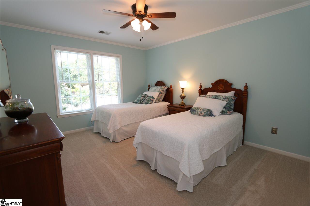 323 English Oak Road Simpsonville, SC 29681 - Photo 15 of 23 Gallery Image 15
