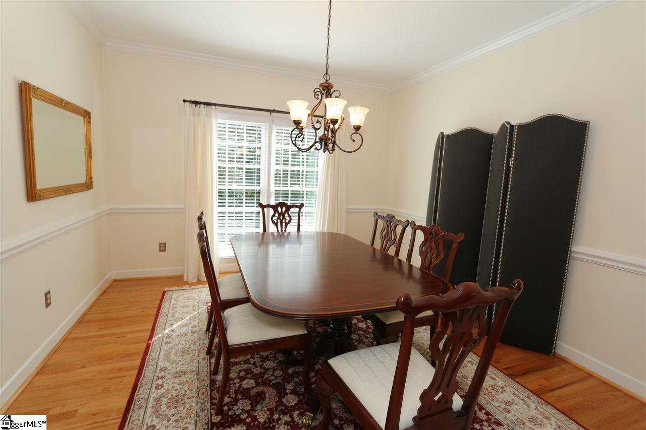 323 English Oak Road Simpsonville, SC 29681 - Photo 4 of 23 Gallery Image 4