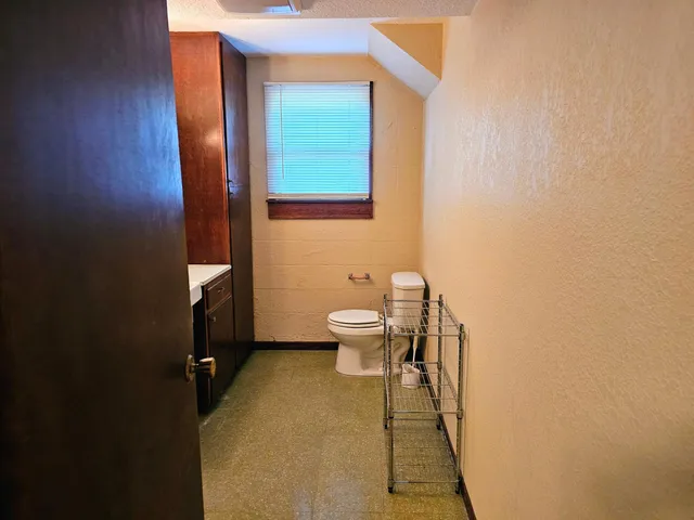 $215,000 | 402 East 2nd Street North, Truman, MN 56088