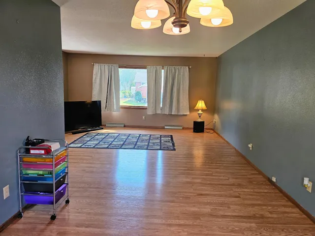 $215,000 | 402 East 2nd Street North, Truman, MN 56088