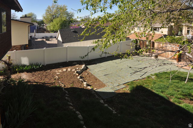 1167 Deerfield Drive Centerville, UT 84014 - Photo 22 of 24