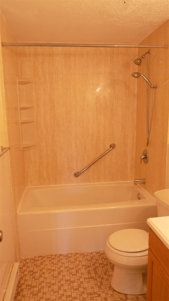 80 English Village Road, Unit 203 Manchester, NH 03102 - Photo 13 of 14 Gallery Image 13