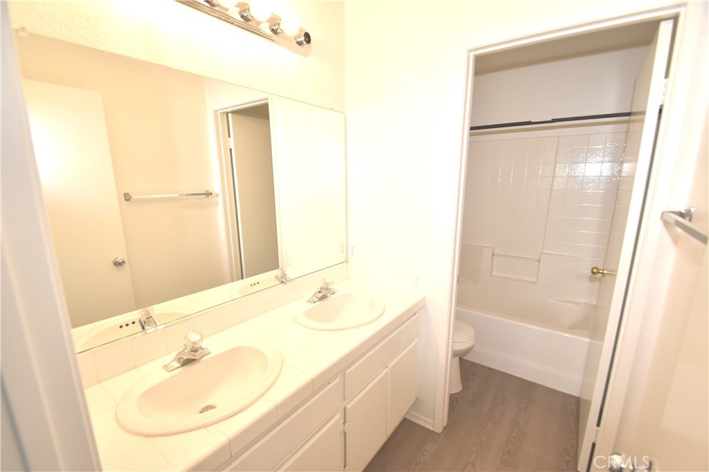 674 Myrtle Avenue Perris, CA 92571 - Photo 15 of 25