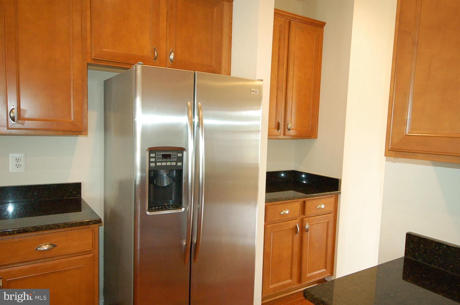 2717 Amber Crest Road Hanover, MD 21076 - Photo 17 of 50 Butler's pantry next to kitchen