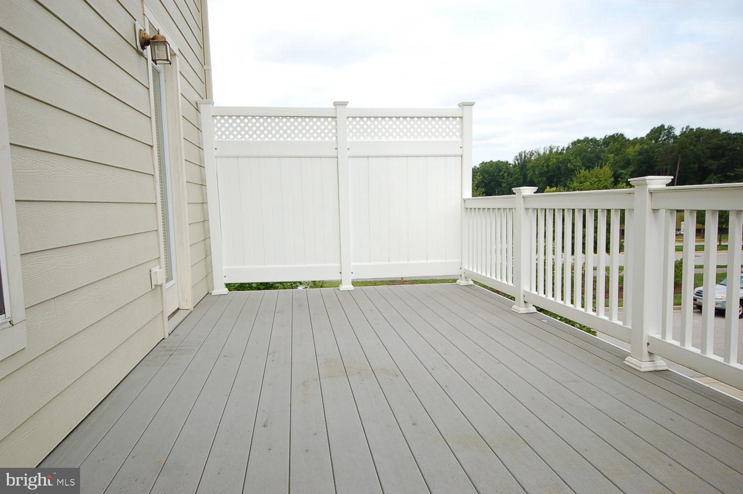 2717 Amber Crest Road Hanover, MD 21076 - Photo 43 of 50 Maintenance free trex deck and hardi plank siding