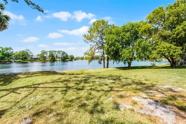 a view of a lake with houses