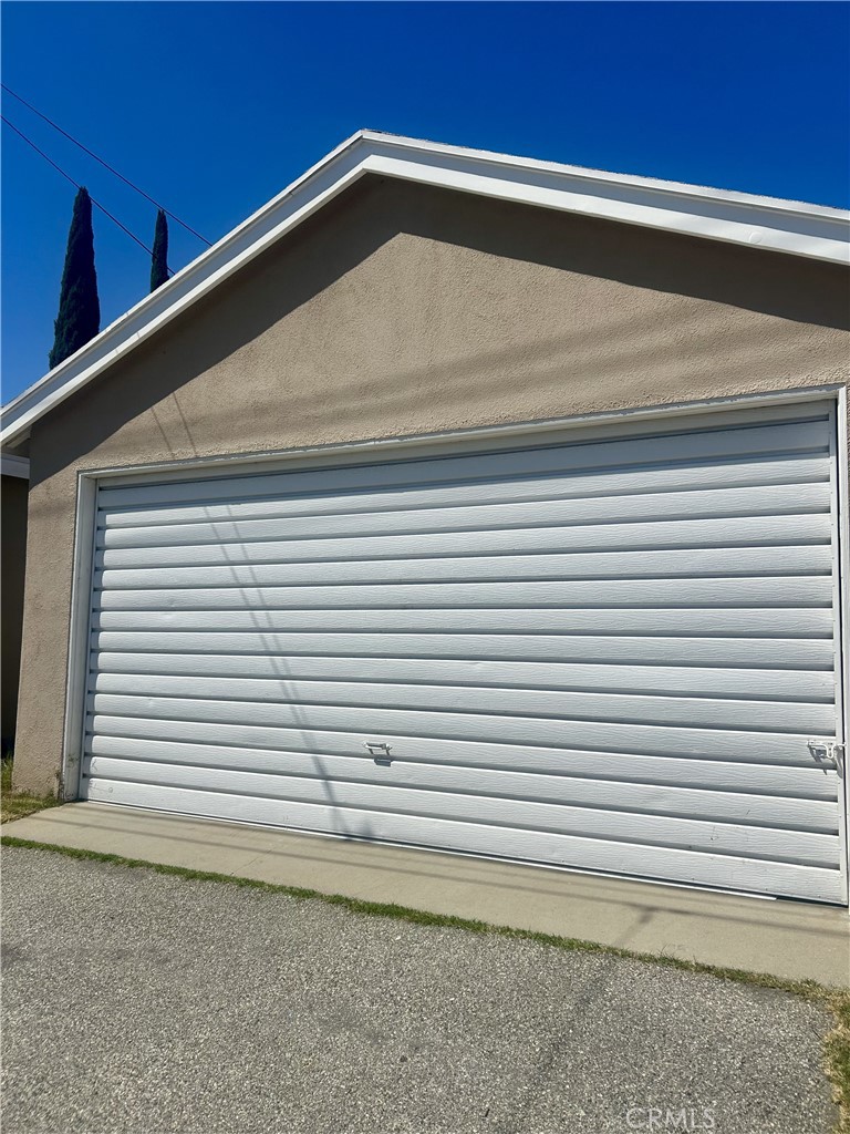 15712 Lambert Road Whittier, CA 90604 - Photo 15 of 18 Garage1