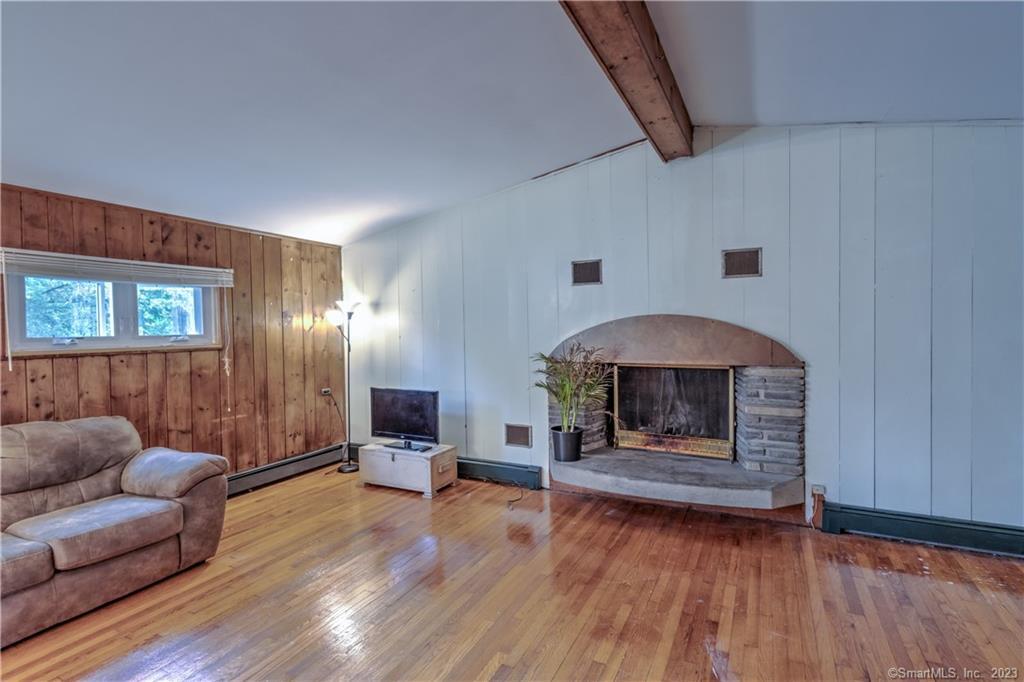 38 Hawleyville Road Newtown, CT 06470 - Photo 2 of 10