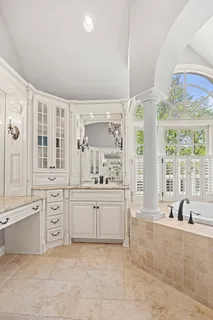 $2,295,000 | 1110 Fox Glen Drive, St. Charles, IL 60174
