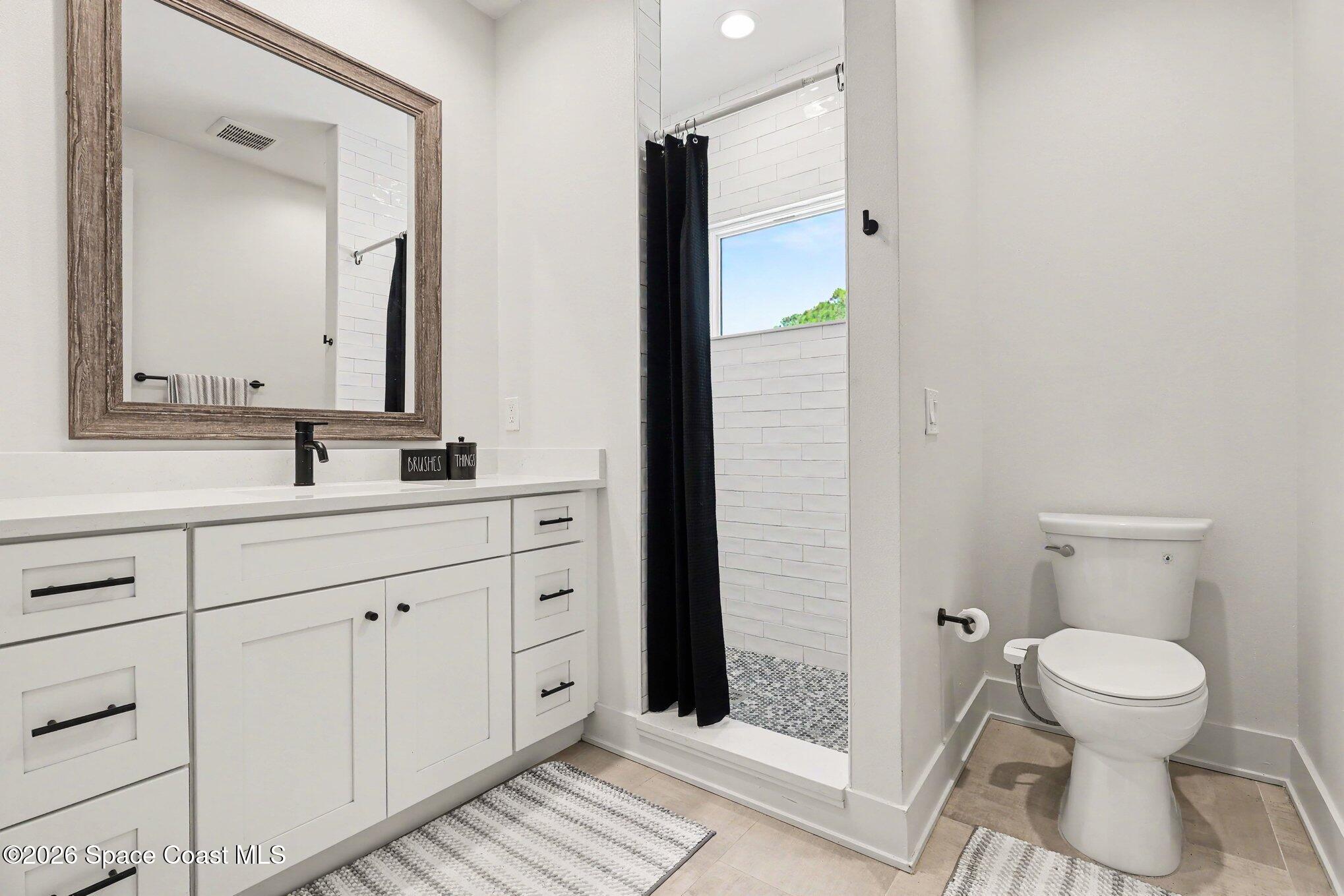 2188 Country Club Road Melbourne, FL 32901 - Photo 27 of 39 027_file_5527