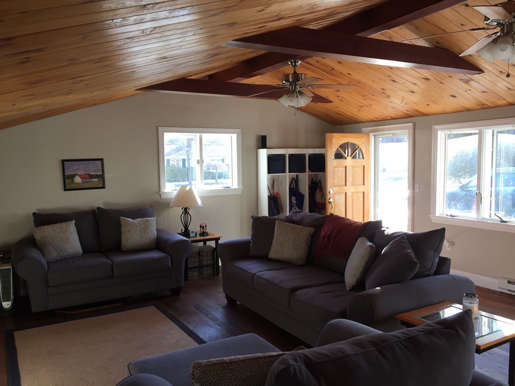 25 Colgate Road Beverly, MA 01915 - Photo 4 of 19 Gallery Image 4