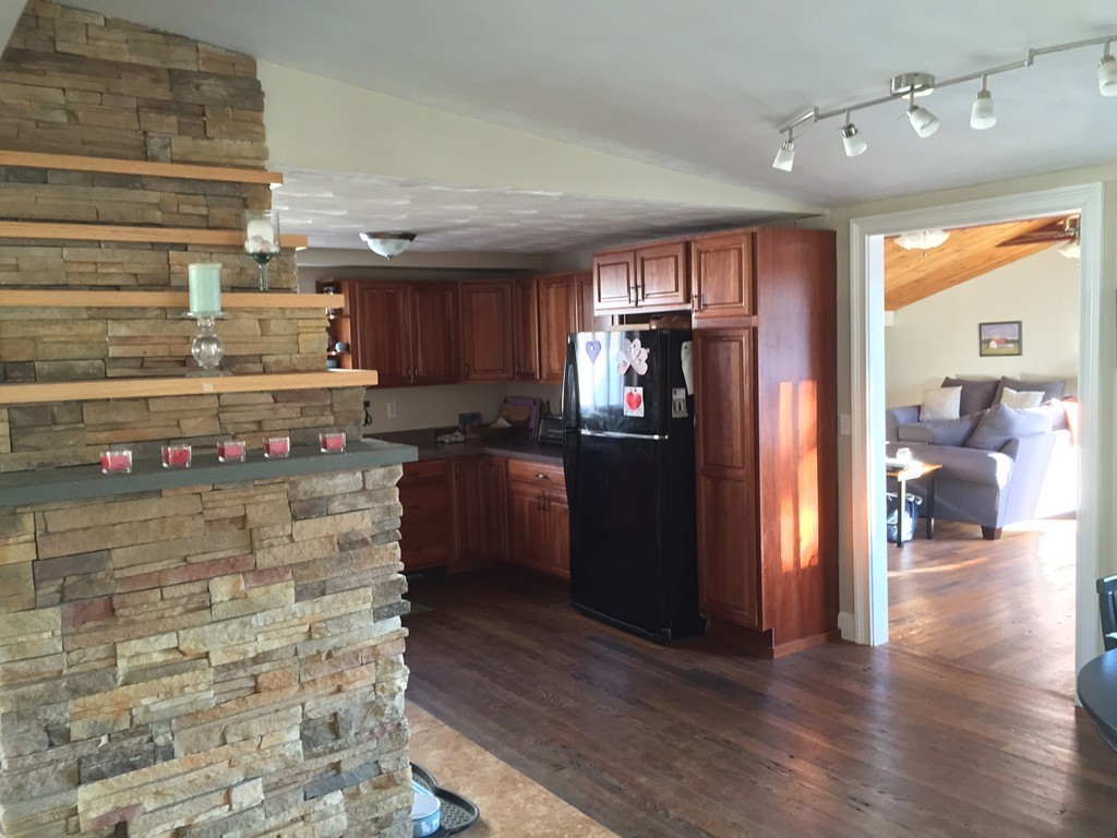 25 Colgate Road Beverly, MA 01915 - Photo 8 of 19 Gallery Image 8