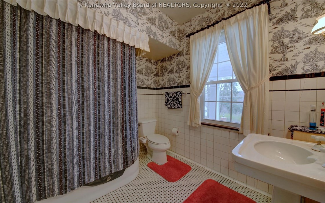 1875 Loudon Heights Road Charleston, WV 25314 - Photo 42 of 48 Gallery Image 42