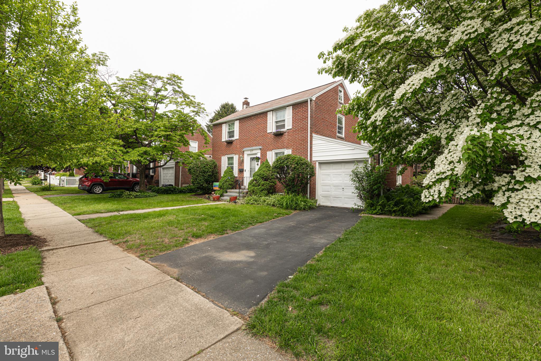 617 March Street Reading, PA 19607 - Photo 2 of 35 Gallery Image 2