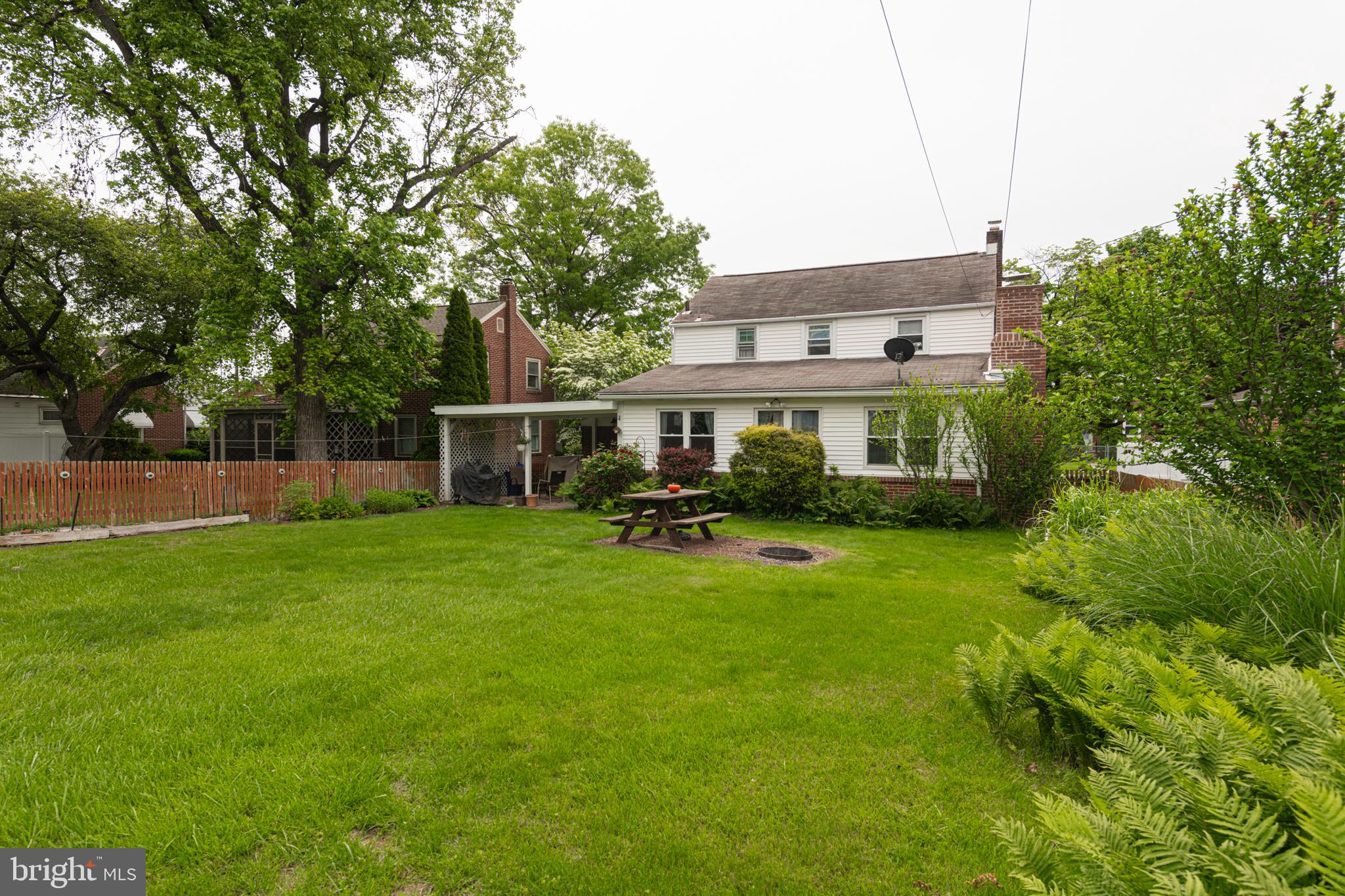 617 March Street Reading, PA 19607 - Photo 8 of 35 Gallery Image 8