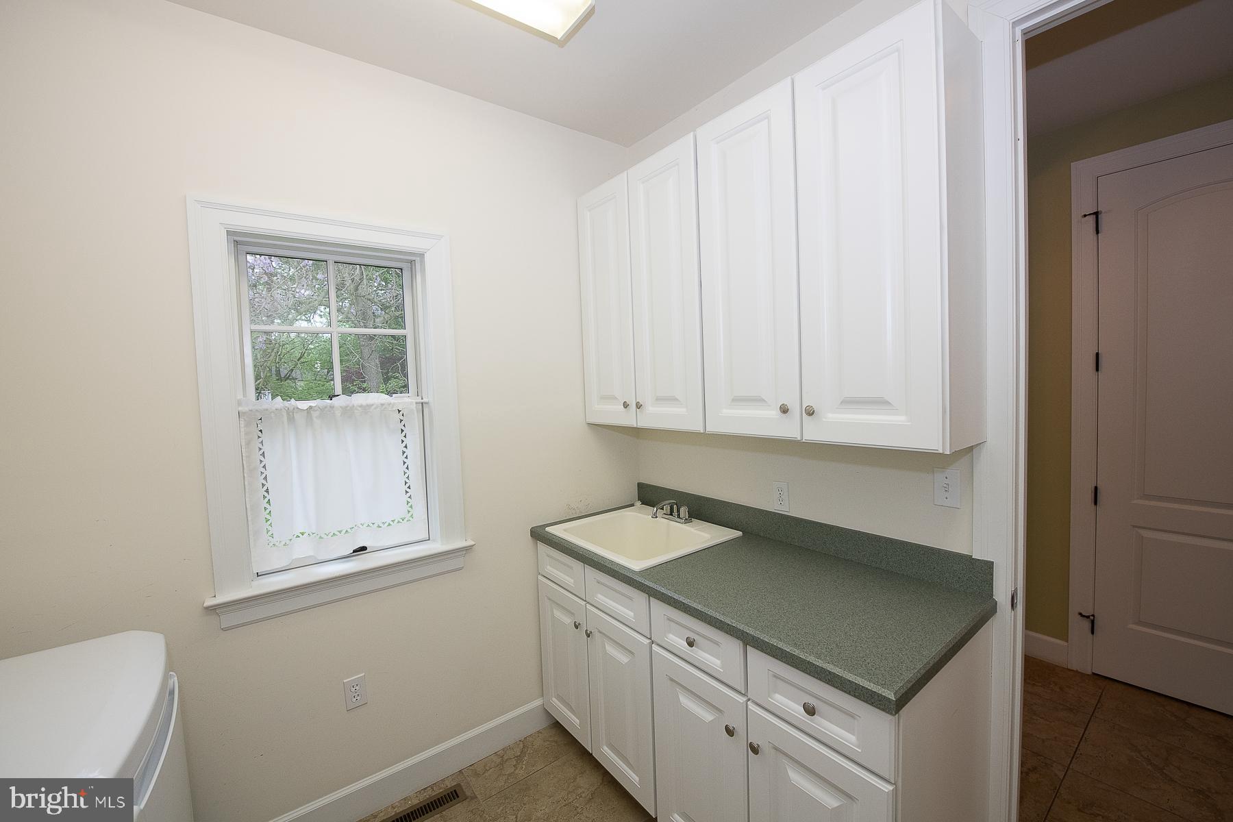 317 Conestoga Road Wayne, PA 19087 - Photo 35 of 65 Sink in laundry room