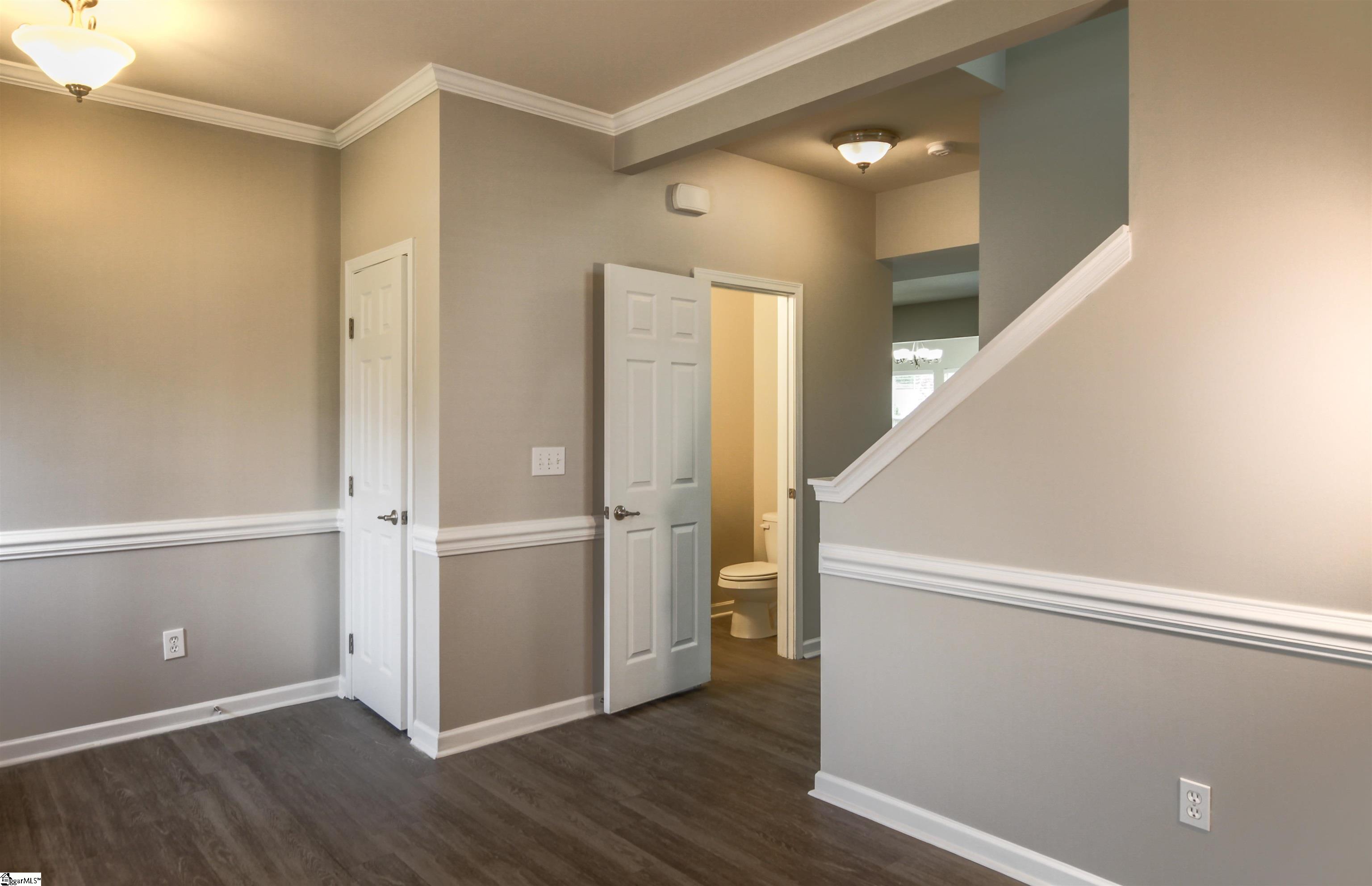 111 Timlin Drive Greenville, SC 29607 - Photo 6 of 36 Gallery Image 6