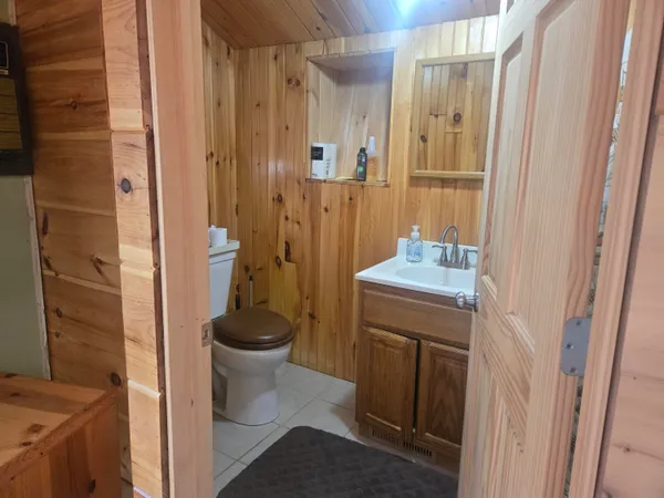 $135,000 | 11988 South Shady Grove Drive, Baldwin, MI 49304