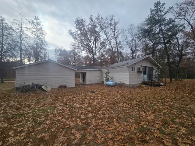 $135,000 | 11988 South Shady Grove Drive, Baldwin, MI 49304