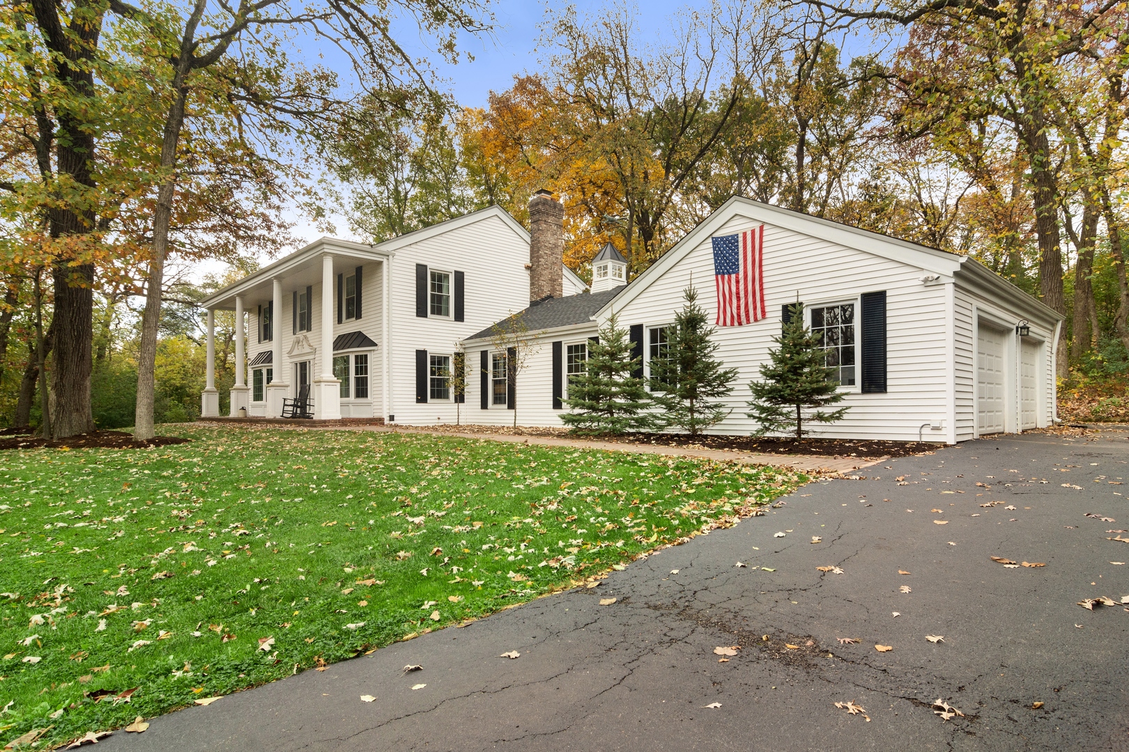 21361 West Brandon Road Kildeer, IL 60047 - Photo 2 of 30 a front view of a house with a garden