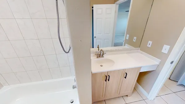 $1,800 | 3304 Oleander Avenue, Fort Pierce, FL 34982