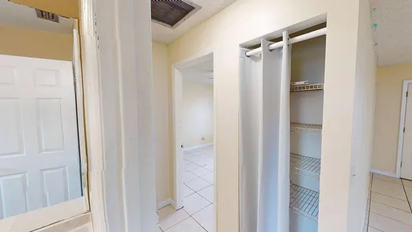 $1,800 | 3304 Oleander Avenue, Fort Pierce, FL 34982