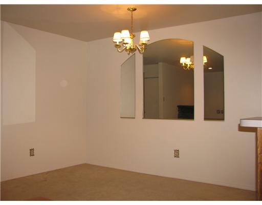 1305 Kenzie Road Pittsburgh, PA 15205 - Photo 3 of 13 Dining Room.
