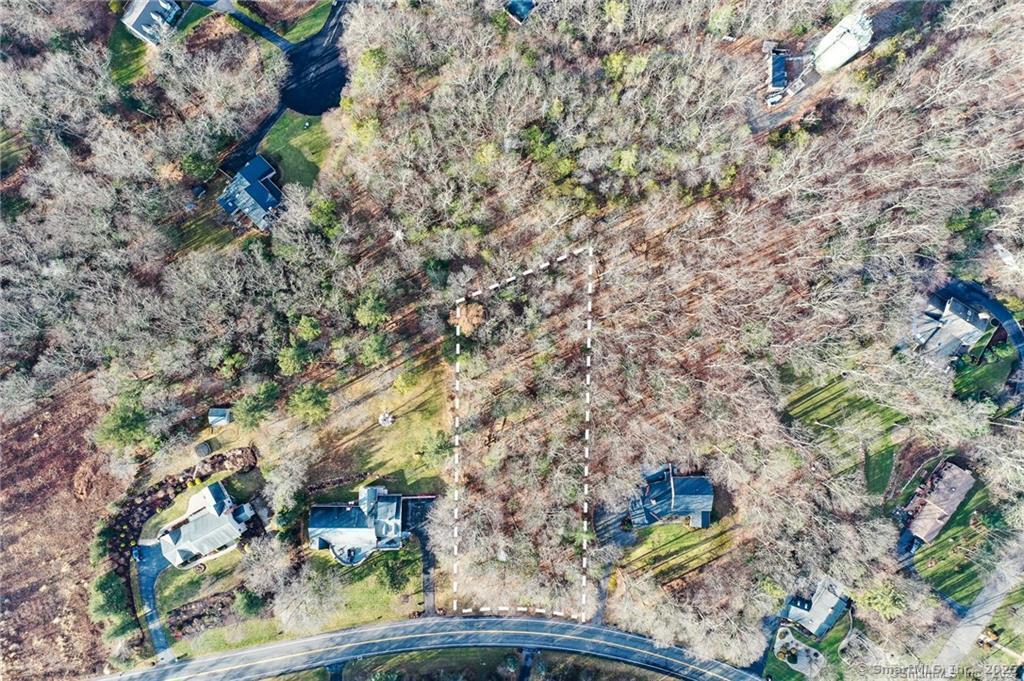 26 Ridgewood Road Avon, CT 06001 - Photo 4 of 6