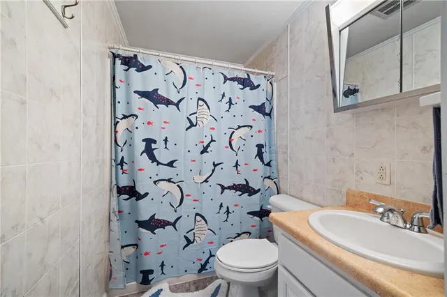 $315,000 | 1218 Edgewood Drive, West Leechburg, PA 15656