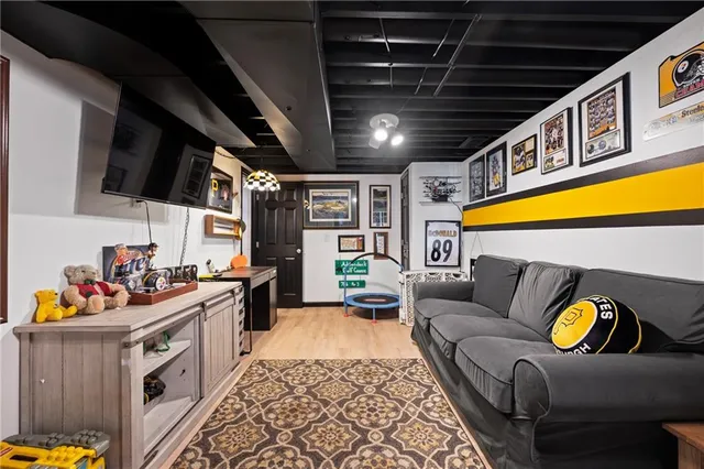 $315,000 | 1218 Edgewood Drive, West Leechburg, PA 15656