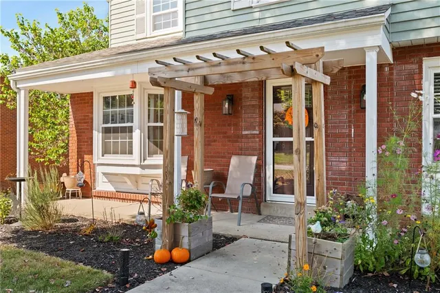 $315,000 | 1218 Edgewood Drive, West Leechburg, PA 15656