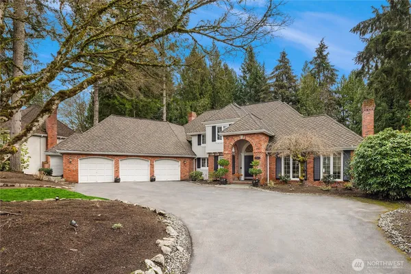 $2,298,000 | 19625 Northeast 125th Court, Woodinville, WA 98077