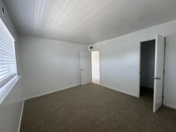 $1,595 | 8 Southeast 19th Avenue, Unit 9, Pompano Beach, FL 33060