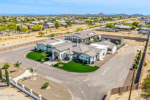 $1,940,000 | 447 West Judd Road, San Tan Valley, AZ 85143