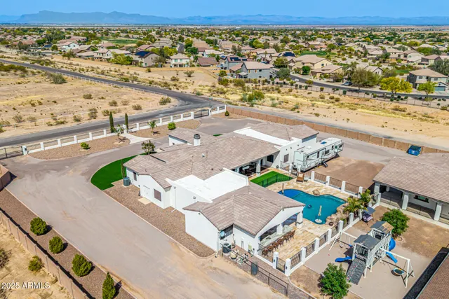 $1,940,000 | 447 West Judd Road, San Tan Valley, AZ 85143
