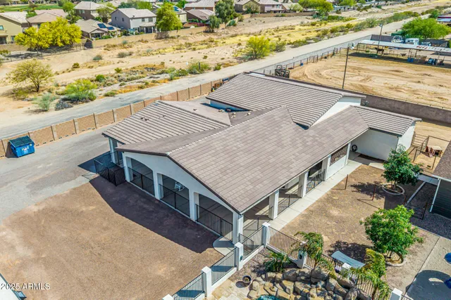 $1,940,000 | 447 West Judd Road, San Tan Valley, AZ 85143