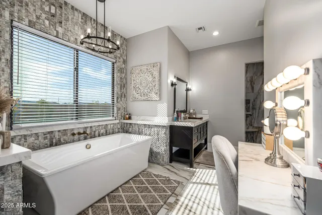 $1,940,000 | 447 West Judd Road, San Tan Valley, AZ 85143