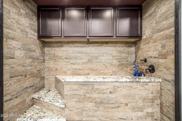 $1,940,000 | 447 West Judd Road, San Tan Valley, AZ 85143