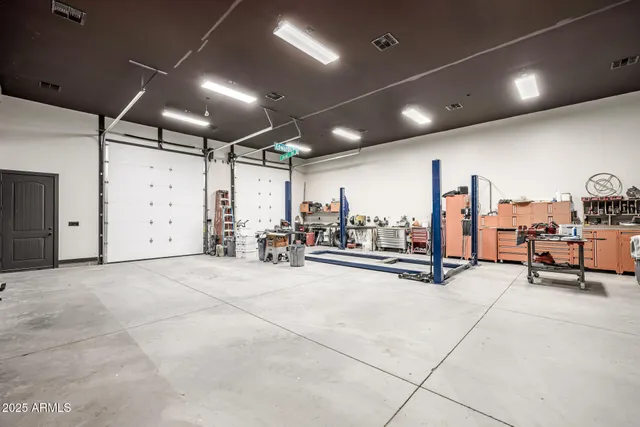 $1,940,000 | 447 West Judd Road, San Tan Valley, AZ 85143