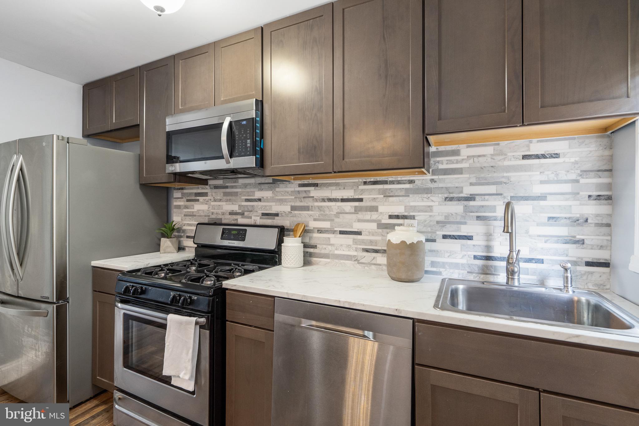 4415 Pen Lucy Road Baltimore, MD 21229 - Photo 9 of 27 Gallery Image 9